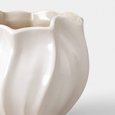 Cream Ceramic Planter with Sculpted Leaf Relief Pattern