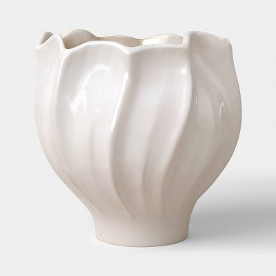 Cream Ceramic Planter with Sculpted Leaf Relief Pattern